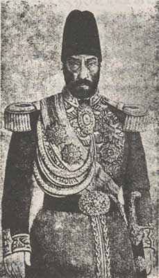 عزیزخان سردار مکری، سپهسالار کرد ایران